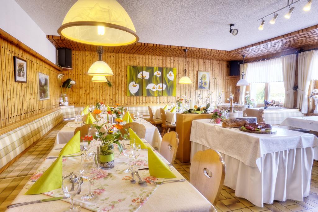 Pension Fohrenberg Ewattingen Buitenkant foto